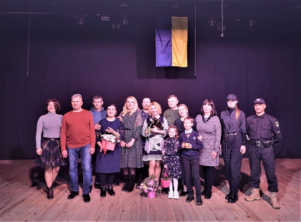 Весна прем’єр: ковельський театр «10 ряд 10 місце» підготував для ковельчан ще одну сучасну постановку