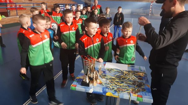 Вихованці ДЮФК «Тайм» Ковель та ДЮСШ «Люблинець» повернулися зі змагань з перемогами та досвідом Вихованці ДЮФК «Тайм» Ковель та ДЮСШ «Люблинець» повернулися зі змагань з перемогами та досвідом