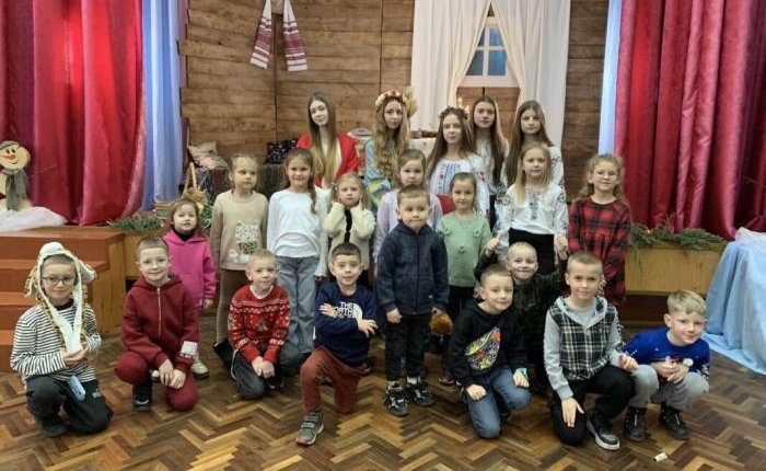 Понад 165 тисяч гривень для ЗСУ зібрали під час різдвяного ярмарку в ліцеї №10
