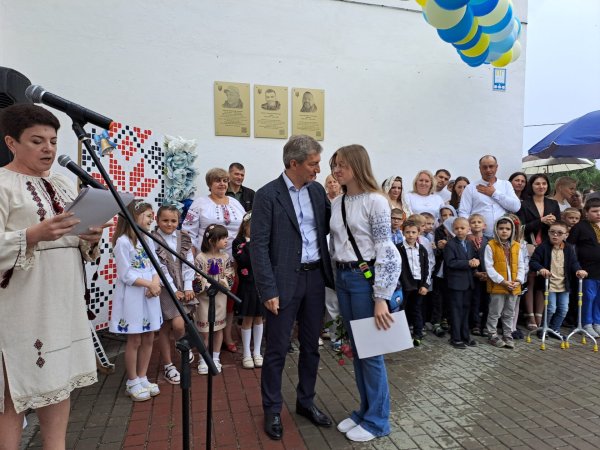 У школах Ковельської громади пролунав останній дзвоник