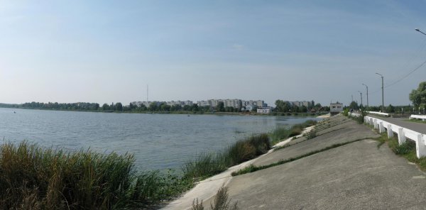 Перевірили якість води в річці Турія: зафіксовано підвищені концентрації заліза