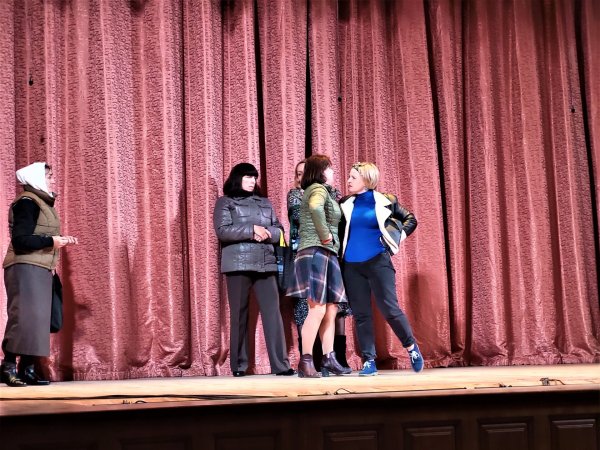 Весна прем’єр: ковельський театр «10 ряд 10 місце» підготував для ковельчан ще одну сучасну постановку