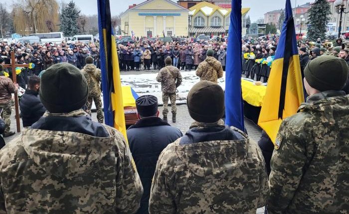 У Ковелі попрощалися з двома воїнами-захисниками Назарієм Бодняком та Вячеславом Тимченком