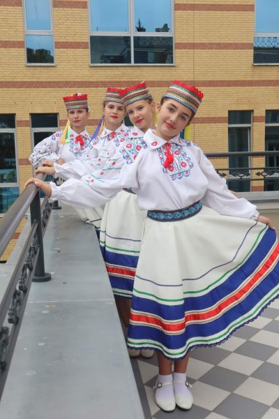 Третій рік поспіль учасники Народного художнього колективу ансамблю танцю «Барвінок» беруть участь у фестивалі «Східна сторона західного регіону 2023» у Польщі