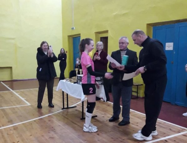 Ковельські волейболістки здобули перше та друге місця на турнірі серед волинських команд