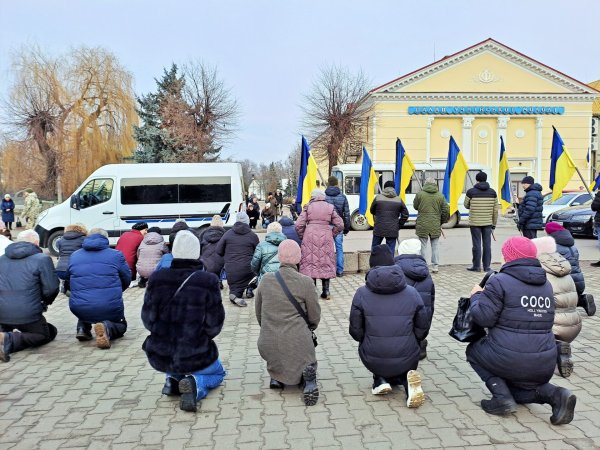 У Ковелі провели в останню земну дорогу Захисника України Олександра Суся У Ковелі провели в останню земну дорогу Захисника України Олександра Суся