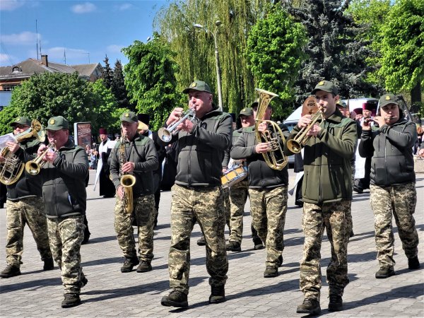Сергієві Кашубі назавжди 46. Ковельчани віддали останню шану Героєві
