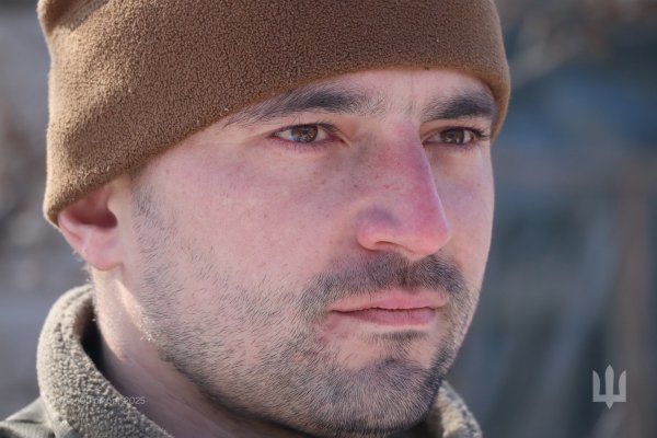 Вдома з Перемогою чекає велика родина: як захисник з Волині влаштовує «веселе життя» оркам