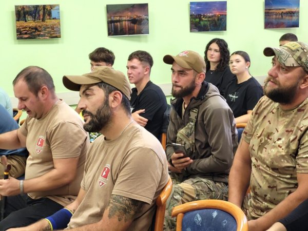 У Ковелі вшанували спортсменів і тренерів до Дня фізичної культури і спорту У Ковелі вшанували спортсменів і тренерів до Дня фізичної культури і спорту