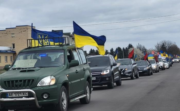 Полон вбиває— у Ковелі організували автопробіг та акцію на підтримку військовополонених і зниклих безвісти