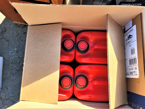 Німецьке місто-партнер Барзінгхаузен передало обладнання для ковельських комунальників Німецьке місто-партнер Барзінгхаузен передало обладнання для ковельських комунальників