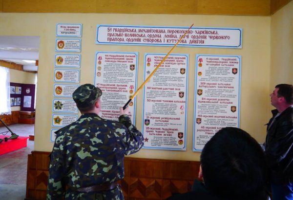 Волонтери шукають експозиції про трагічний бій 51-ї ОМБр Волонтери шукають експозиції про трагічний бій 51-ї ОМБр