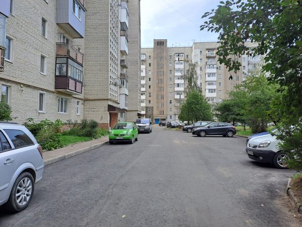 У Ковелі завершили поточний ремонт прибудинкових територій