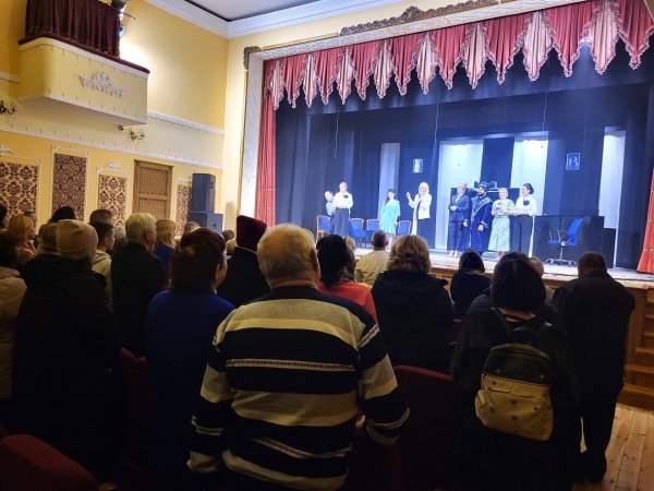 «Готель між двох світів»: нова прем’єра ковельського театру «10 ряд 10 місце»