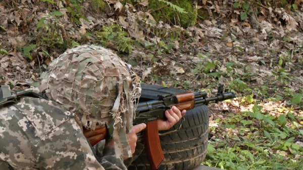 Поблизу Ковеля добровольці навчалися стрільби та домедичної допомоги ВІДЕО