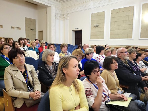 Ковель приймає учасників конференції Асоціації керівників закладів освіти «Відроджені гімназії України» Ковель приймає учасників конференції Асоціації керівників закладів освіти «Відроджені гімназії України»