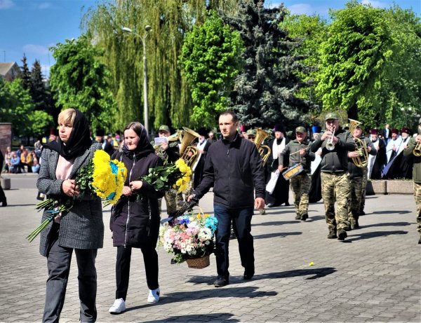 Сергієві Кашубі назавжди 46. Ковельчани віддали останню шану Героєві