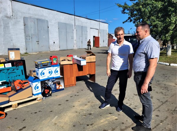 Німецьке місто-партнер Барзінгхаузен передало обладнання для ковельських комунальників Німецьке місто-партнер Барзінгхаузен передало обладнання для ковельських комунальників