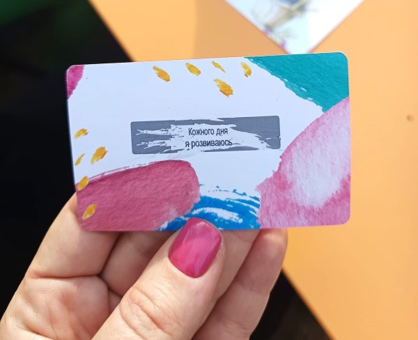 Проєкт «Крила»: у Ковелі для матерів загиблих Героїв організували майстер-клас з виготовлення весняних композицій