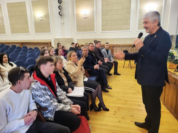 Дітям загиблих Героїв цього літа організують «американські канікули» Дітям загиблих Героїв цього літа організують «американські канікули»