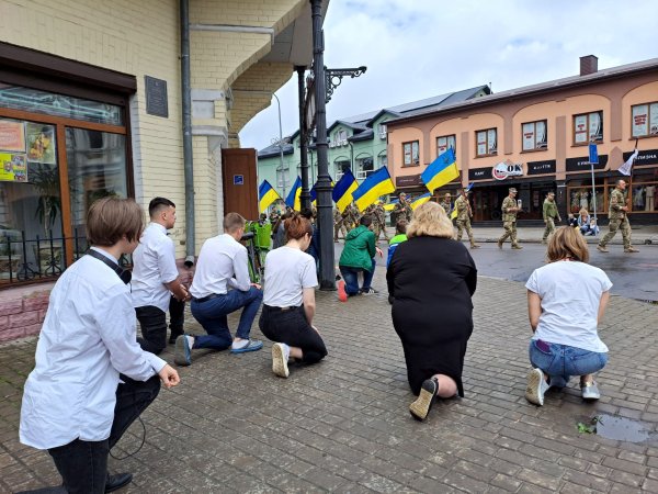 Мав серце і витривалість воїна: у Ковелі провели в останню дорогу Героя Павла Шайтана