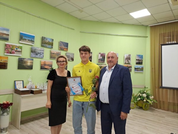 У Ковелі вшанували спортсменів і тренерів до Дня фізичної культури і спорту У Ковелі вшанували спортсменів і тренерів до Дня фізичної культури і спорту