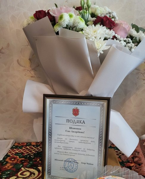 Ковельську довгожительку Єву Прикорінь привітали зі 100-річним ювілеєм Ковельську довгожительку Єву Прикорінь привітали зі 100-річним ювілеєм