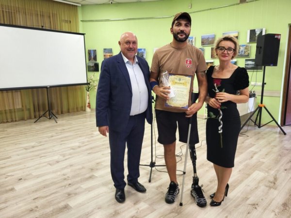 У Ковелі вшанували спортсменів і тренерів до Дня фізичної культури і спорту У Ковелі вшанували спортсменів і тренерів до Дня фізичної культури і спорту