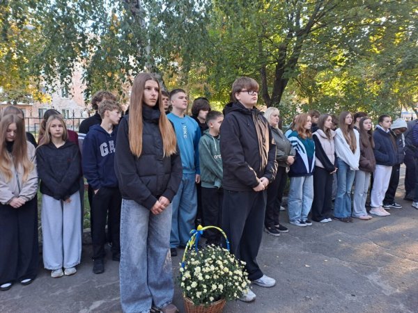 У школах Ковельської громади відкрили 49 меморіальних дошок полеглим Героям У школах Ковельської громади відкрили 49 меморіальних дошок полеглим Героям