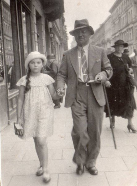 Історія ковельського аптекаря ФОТО Історія ковельського аптекаря ФОТО