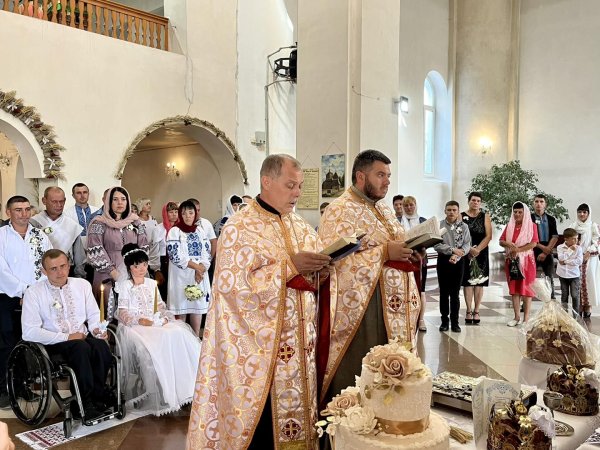 Знані у Ковелі та на Волині громадські активісти і спортсмени Ольга Яренчук та Вадим Усатий - одружилися!