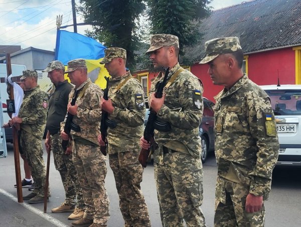 Ковель попрощався із захисником Романом Шафетою, який загинув на Сумщині Ковель попрощався із захисником Романом Шафетою, який загинув на Сумщині