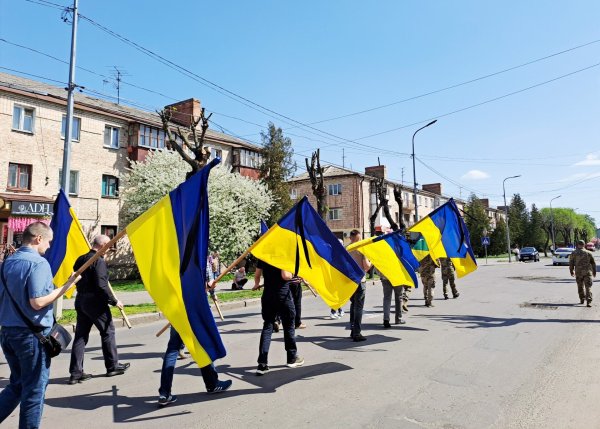 Сьогодні капітану Володимиру Котику мало б виповнитись 52 роки. Ковель попрощався зі своїм Героєм