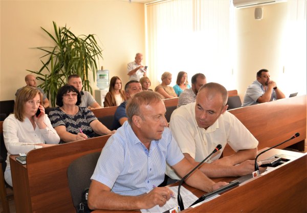На черговій сесії міської ради розглянули понад сорок питань