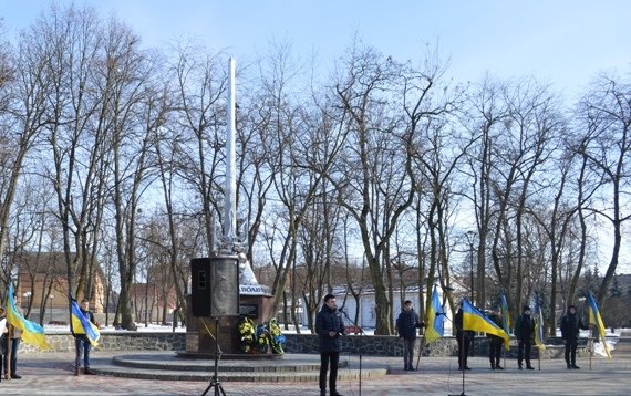 У Ковелі сьогодні вшанували пам’ять Героїв Небесної Сотні У Ковелі сьогодні вшанували пам’ять Героїв Небесної Сотні