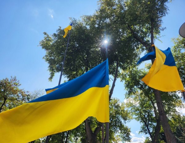 У Ковелі урочисто підняли Державний Прапор України У Ковелі урочисто підняли Державний Прапор України