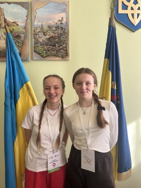 Учениці ковельського ліцею імені Олени Пчілки здобули «золото» Всеукраїнської олімпіади геніїв-2026 Учениці ковельського ліцею імені Олени Пчілки здобули «золото» Всеукраїнської олімпіади геніїв-2026