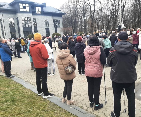 У Ковелі проходять тренування у рамках програми “Активні парки — локації здорової України” У Ковелі проходять тренування у рамках програми “Активні парки — локації здорової України”