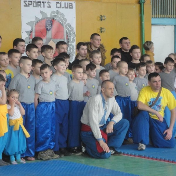 Юні ковельчани здобули 27 призових місць на чемпіонаті Луцька з рукопашу гопак