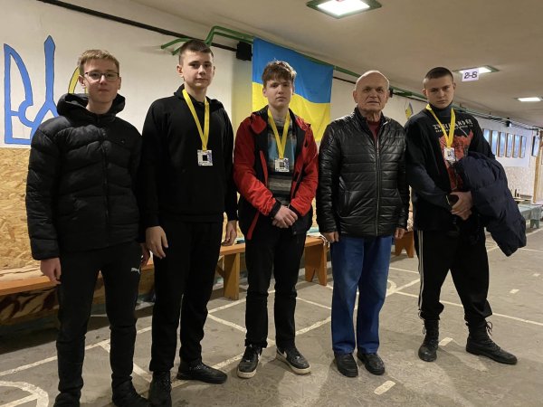 У Ковелі молодь демонструвала свої вміння зі стрільби У Ковелі молодь демонструвала свої вміння зі стрільби