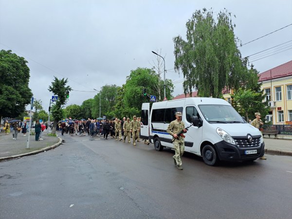 Мав серце і витривалість воїна: у Ковелі провели в останню дорогу Героя Павла Шайтана