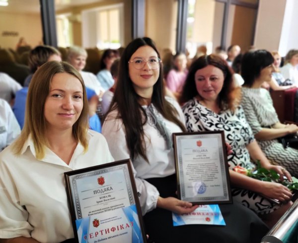 У Ковелі з нагоди професійного свята нагородили медиків У Ковелі з нагоди професійного свята нагородили медиків