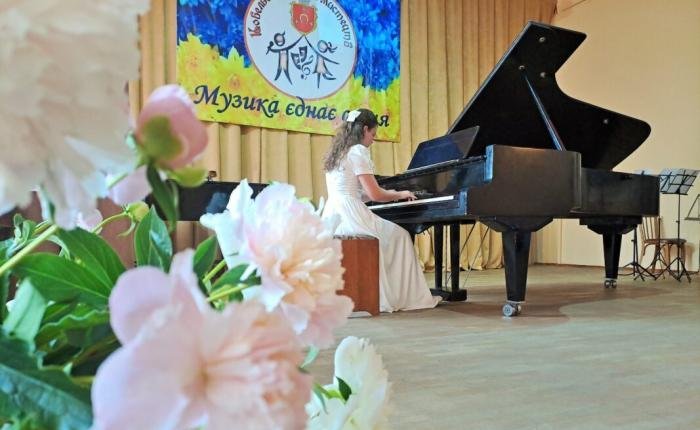 Ковельській школі мистецтв — 70 років: сім десятиліть музики, творчості та талантів