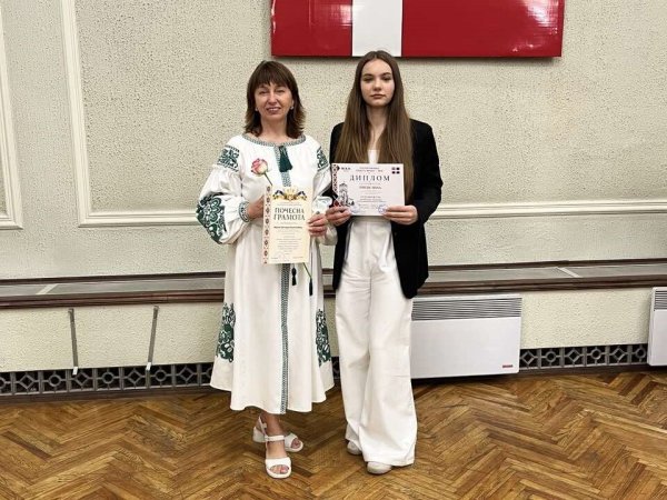 Ковельські школярки отримали відзнаки за успіхи на всеукраїнському рівні Ковельські школярки отримали відзнаки за успіхи на всеукраїнському рівні