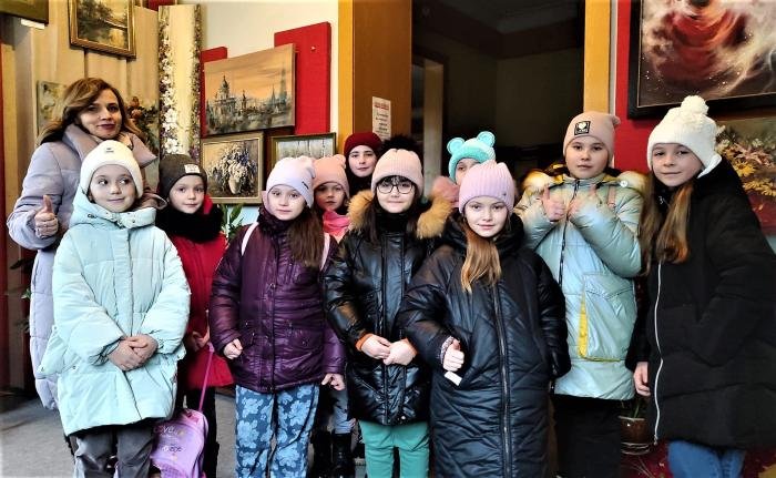 Вихованці гуртка “Чарівний пензлик” побували в історичному музеї