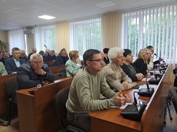 У ході сорок дев’ятої сесії міської ради депутати розглянули понад 80 питань