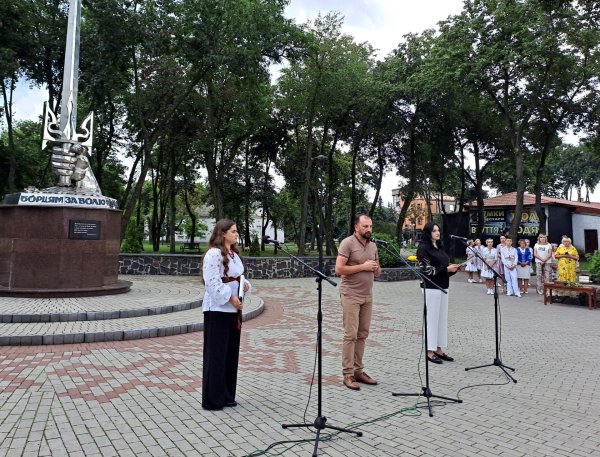 День Державності України: у Ковелі вшанували Героїв і вручили державні та міські нагороди