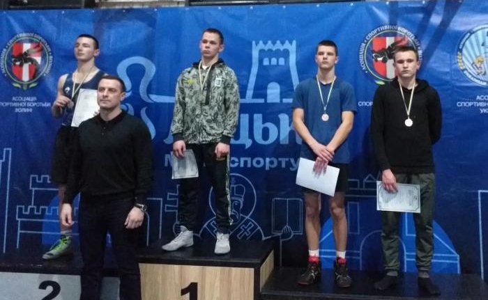 Вихованці ДЮСШ №1 ім. Петра Стуса показали хороші результати на змаганнях з вільної боротьби