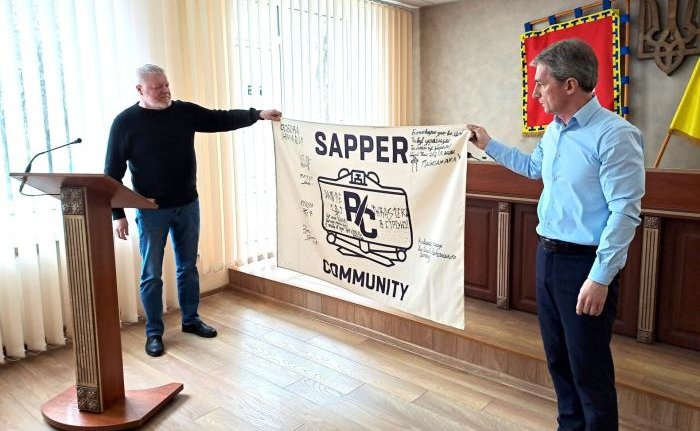 Ковель отримав прапор від підрозділу, в якому служить наш легендарний земляк з позитивним «Данте»