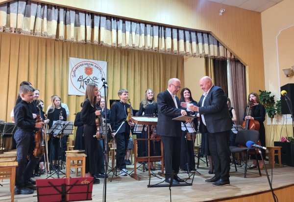 У школі мистецтв відбувся концерт симфонічного оркестру закладу